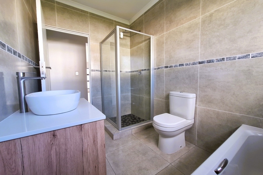 3 Bedroom Property for Sale in Shelley Point Western Cape